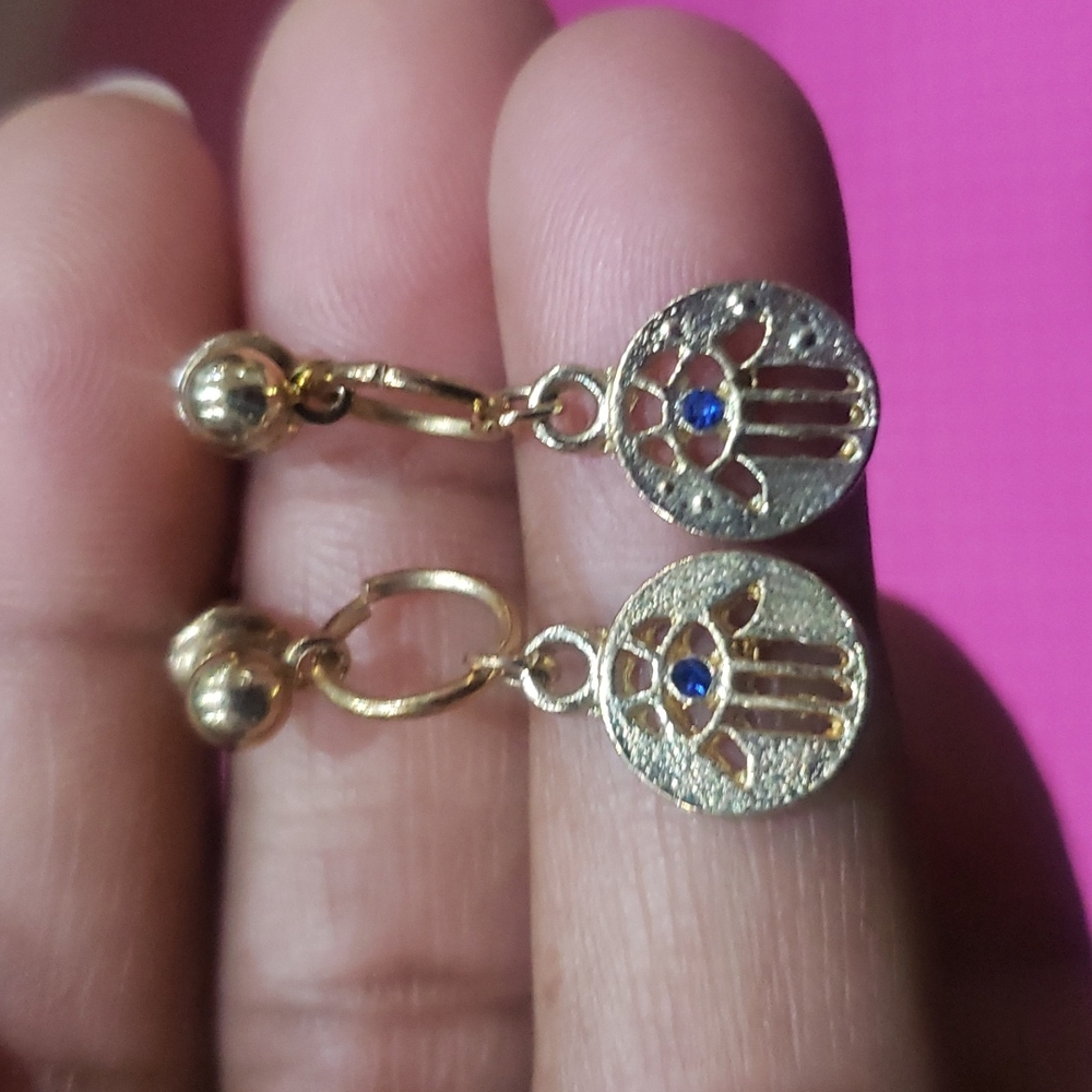 VINTAGE EARINGS - Picture 2 of 4